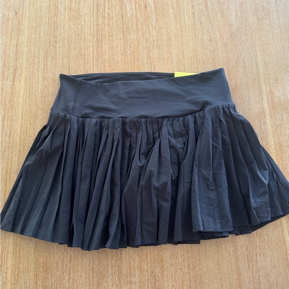 NWT Women's Micro Pleated Skort - All In Motion XL - Picture 4 of 4